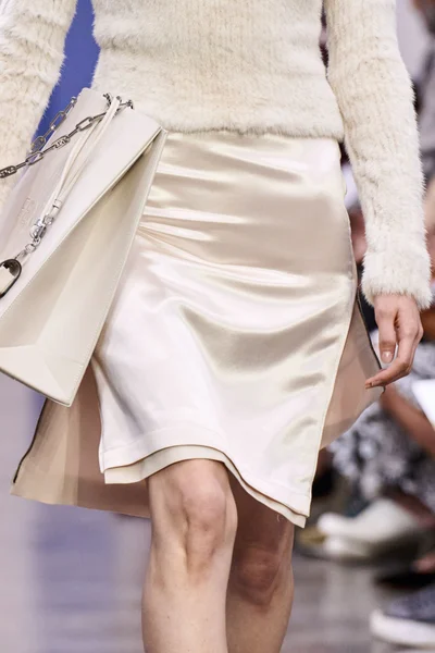 Look 92